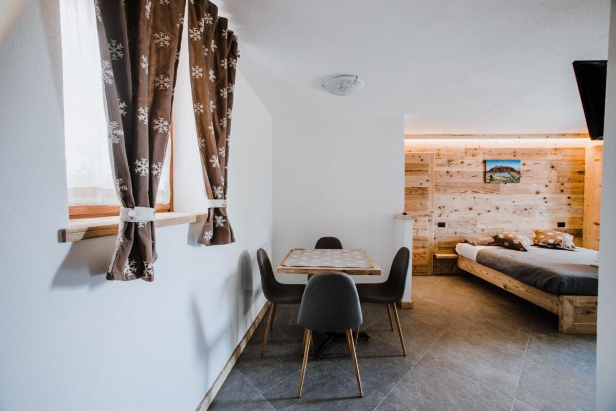 Bed and Breakfast Atelier Della Montagna Zambla Alta Экстерьер фото
